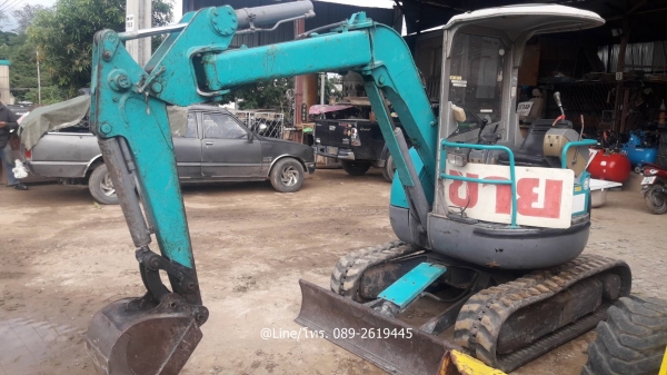 SALE* ขายด่วนถูกสุดๆรถขุด KOBELCO SK30UR-2 เครื่องยนต์ยันม่าร์ 3TNE84 จำนวน 3 สูบ คอนโทรลน้ำมัน ปั๊มนิ้ว มีหลังคา แทรคยาง มีเอกสาร พร้อมใช้งาน