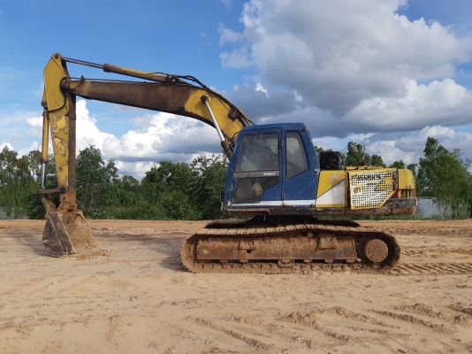 ขายด่วน SK200-3 เครื่องเดิม ปั้มเดิม แอรหนาว เอกสารเป็นเล่มทะเบียน สภาพดีใช้งานปกติ พร้อมใช้งาน