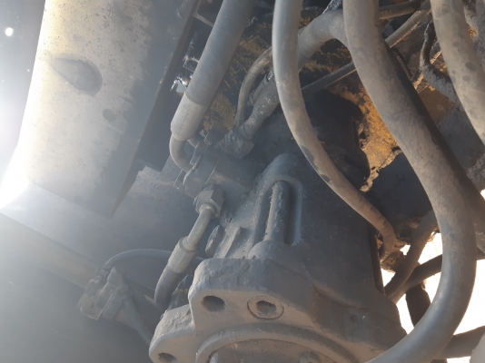 ขายด่วน SK200-3 เครื่องเดิม ปั้มเดิม แอรหนาว เอกสารเป็นเล่มทะเบียน สภาพดีใช้งานปกติ พร้อมใช้งาน