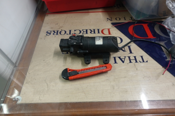 เครื่องพ่นยา DC12V แรงดันไฟฟ้า 12VDC เครื่องพ่นยา DC12V แรงดันไฟฟ้า 12VDC