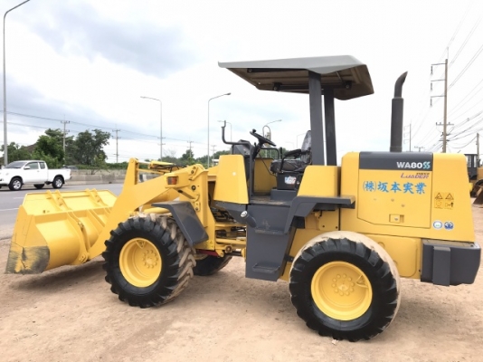 ขายรถตักล้อยาง KOMATSU WA80-3 นำเข้าเองจากญี่ปุ่น สภาพสวยพร้อมใช้งาน มีVDOการทำงานครับ