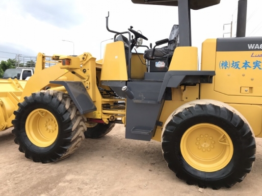 ขายรถตักล้อยาง KOMATSU WA80-3 นำเข้าเองจากญี่ปุ่น สภาพสวยพร้อมใช้งาน มีVDOการทำงานครับ