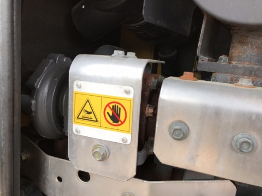 ขายรถตักล้อยาง KOMATSU WA80-3 นำเข้าเองจากญี่ปุ่น สภาพสวยพร้อมใช้งาน มีVDOการทำงานครับ