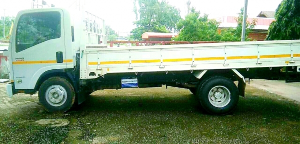 ..หกล้อ อิซูชุ NPR150ยูโร3,ปี56 กะบะยาว4.30ม.รถห้าง มือเดียวป้ายแดงใช้งานน้อย,วิ่ง71,940กม.ไม่เคยบรร