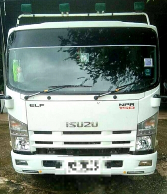 ..หกล้อ อิซูชุ NPR150ยูโร3,ปี56 กะบะยาว4.30ม.รถห้าง มือเดียวป้ายแดงใช้งานน้อย,วิ่ง71,940กม.ไม่เคยบรร ..หกล้อ อิซูชุ NPR150ยูโร3,ปี56 กะบะยาว4.30ม.รถห้าง มือเดียวป้ายแดงใช้งานน้อย,วิ่ง71,940กม.ไม่เคยบรร