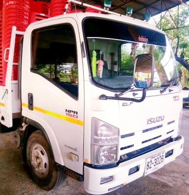 ..หกล้อ อิซูชุ NPR150ยูโร3,ปี56 กะบะยาว4.30ม.รถห้าง มือเดียวป้ายแดงใช้งานน้อย,วิ่ง71,940กม.ไม่เคยบรร