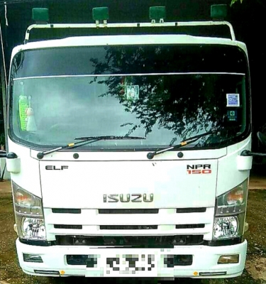 ..หกล้อ อิซูชุ NPR150ยูโร3,ปี56 กะบะยาว4.30ม.รถห้าง มือเดียวป้ายแดงใช้งานน้อย,วิ่ง71,940กม.ไม่เคยบรร
