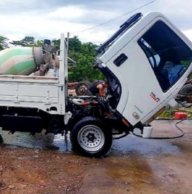 ..หกล้อ อิซูชุ NPR150ยูโร3,ปี56 กะบะยาว4.30ม.รถห้าง มือเดียวป้ายแดงใช้งานน้อย,วิ่ง71,940กม.ไม่เคยบรร
