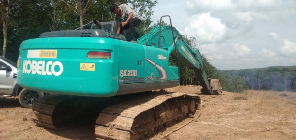 ขาย KOBELCO SK200-8YN12SUPE XM ไมล์15,200ชม.ราคา 1,900,000