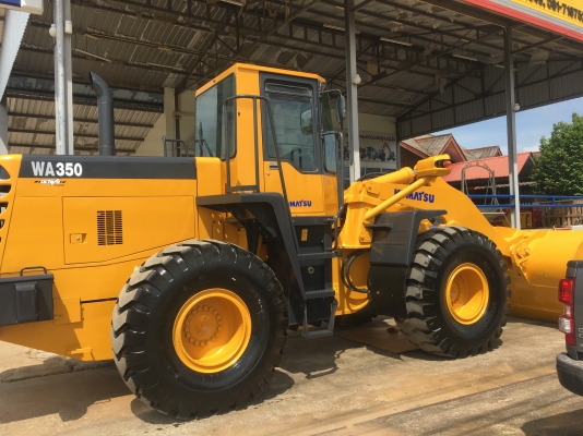 รถตัก KOMATSU WA350-3