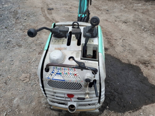 สนใจ รถขุด แบคโฮจิ๋ว KOBELCO SS1 เข้าที่แคบ เล็ก ซอก ได้ดี เก่าญี่ปุ่นแท้ สั่งได้ที่ 081 6221299 นะครับ สนใจ รถขุด แบคโฮจิ๋ว KOBELCO SS1 เข้าที่แคบ เล็ก ซอก ได้ดี เก่าญี่ปุ่นแท้ สั่งได้ที่ 081 6221299 นะครับ