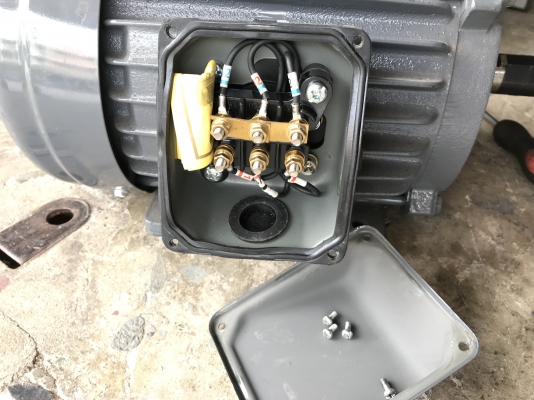 ขายมอเตอร์ไฟฟ้า Teco 4HP. 380V 1450rpm. ***ของใหม่ไม่เคยใช้งาน*** สวยใหม่มากครับ ราคา 3,800 บาท ขายมอเตอร์ไฟฟ้า Teco 4HP. 380V 1450rpm. ***ของใหม่ไม่เคยใช้งาน*** สวยใหม่มากครับ ราคา 3,800 บาท