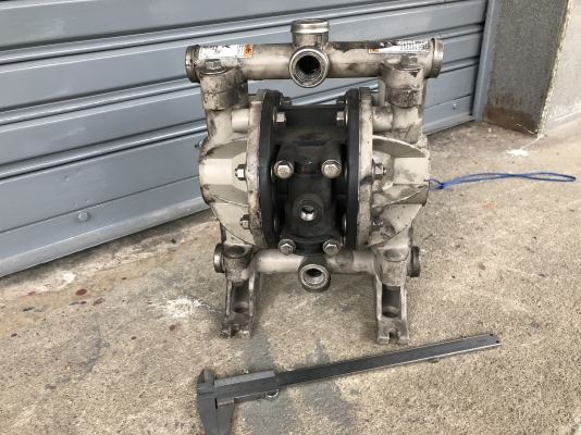 ขายปั๊มไดอะแฟรม ARO Ingersoll Rand โครงพลาสติก ขนาด 4หุน สภาพสวย ดูดแรง พร้อมใช้งาน ราคาตัวละ 3,300 บาท