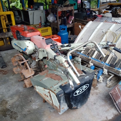 รถพรวนดินเครื่องยนต์ดีเซล 7 แรงยี่ห้อยันม่าร์และ mitsubishi รถพรวนดินเครื่องยนต์ดีเซล 7 แรงยี่ห้อยันม่าร์และ mitsubishi