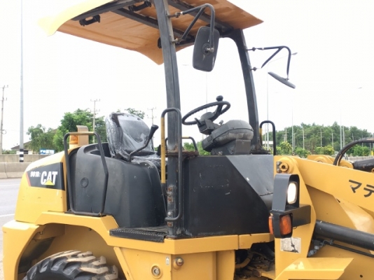 ขายรถตักล้อยาง CAT 901B (3,XXX ชั่วโมง) นำเข้าเองจากญี่ปุ่น สภาพสวยพร้อมใช้งาน มีVDOการทำงานครับ