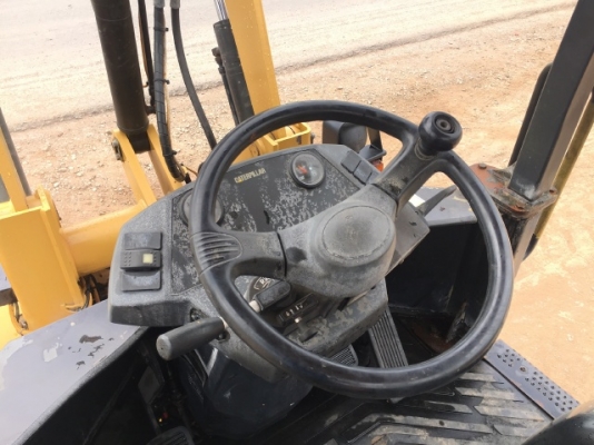 ขายรถตักล้อยาง CAT 901B (3,XXX ชั่วโมง) นำเข้าเองจากญี่ปุ่น สภาพสวยพร้อมใช้งาน มีVDOการทำงานครับ