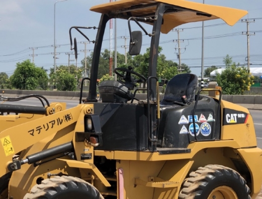 ขายรถตักล้อยาง CAT 901B (3,XXX ชั่วโมง) นำเข้าเองจากญี่ปุ่น สภาพสวยพร้อมใช้งาน มีVDOการทำงานครับ