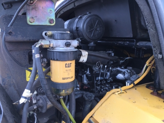 ขายรถตักล้อยาง CAT 901B (3,XXX ชั่วโมง) นำเข้าเองจากญี่ปุ่น สภาพสวยพร้อมใช้งาน มีVDOการทำงานครับ