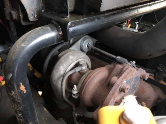 ขายรถตักล้อยาง CAT 901B (3,XXX ชั่วโมง) นำเข้าเองจากญี่ปุ่น สภาพสวยพร้อมใช้งาน มีVDOการทำงานครับ