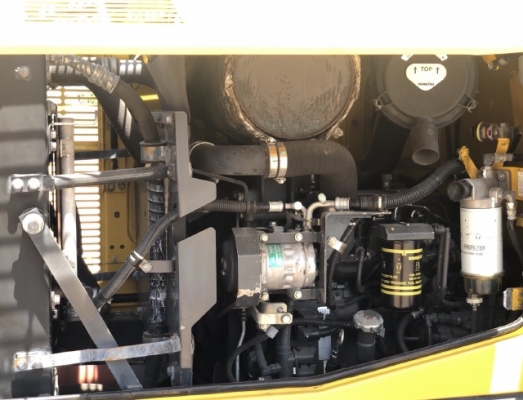 ขายรถตักล้อยาง KOMATSU WA200-6 ปี 2013 นำเข้าเองจากญี่ปุ่น สภาพสวยพร้อมใช้งาน มีVDOการทำงานครับ