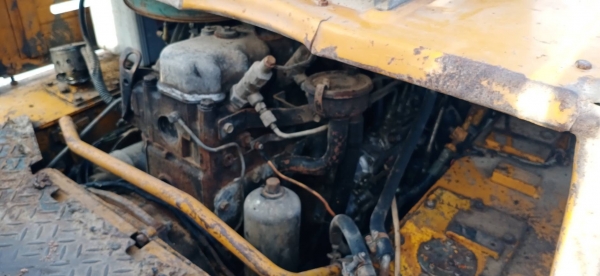 ลดราคาเหลือ 80,000 ขายฟอร์คลิฟต์ KOMATSU FD20-7 2 ตันราคา 100,000