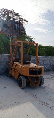 ลดราคาเหลือ 80,000 ขายฟอร์คลิฟต์ KOMATSU FD20-7 2 ตันราคา 100,000 ลดราคาเหลือ 80,000 ขายฟอร์คลิฟต์ KOMATSU FD20-7 2 ตันราคา 100,000