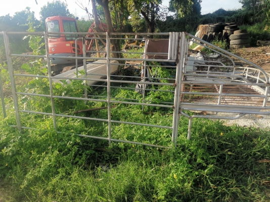 ขายคอกเสริม รถกระบะอีซูซุ4,000 T.065 149 1456
