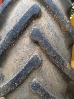 รถคีบอ้อย