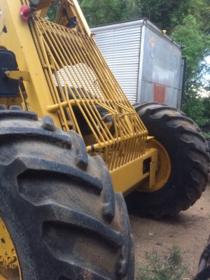 รถคีบอ้อย