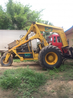 รถคีบอ้อย