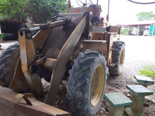 ขายรถตักกลาง FURUKAWA FL80 เครื่องเดิมสภาพใช้งานปกติ เกียร์ดี