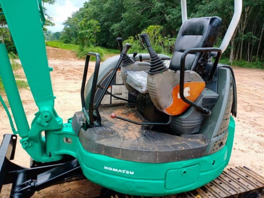 ปรับลดราคาเหลือ 250,000 ขายKOMATSU PC30MR-1 ราคา 300,000