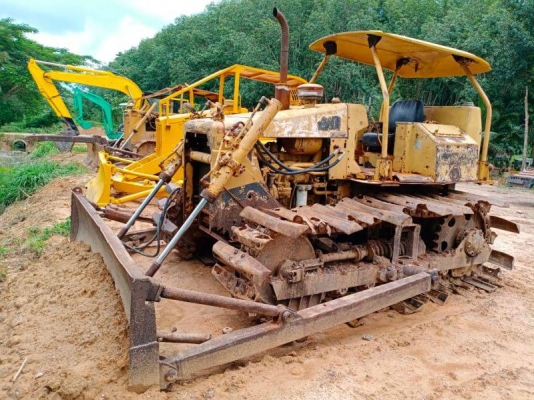 ขายKOMATSU D4E ราคา 350,000