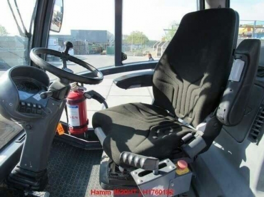 รถบด HAMM : 3520HT รถบด HAMM : 3520HT