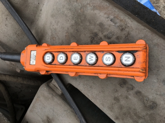 เครนโรงงานแบบคานคู่ ยก 5 ตัน 90,000 บาท เครนโรงงานแบบคานคู่ ยก 5 ตัน 90,000 บาท