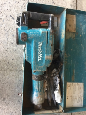 สกัด makita Hm 1306 สกัด makita Hm 1306