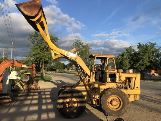 รถตัก2เพลา  KOMATSU JH60