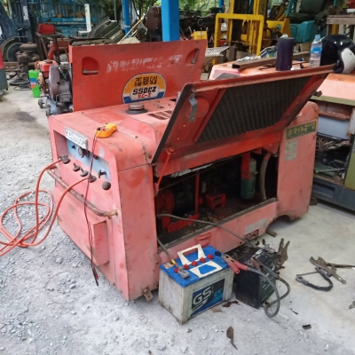 ตู้เชื่อมเดนโย่เครื่องยนต์ดีเซล 2 สูบพร้อมใช้ ตู้เชื่อมเดนโย่เครื่องยนต์ดีเซล 2 สูบพร้อมใช้