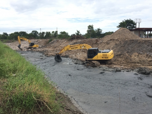 ขายรถแม็คโคร sumitomo Sh210-5