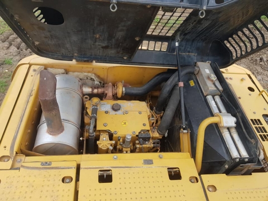 CAT315D เอกสารอินวอย์ 8,604ชม. ไฟฟ้าครบ ราคาน่าลอง 1,300,000บาท สนใจโทร081-989-1989 หรั่งครับ