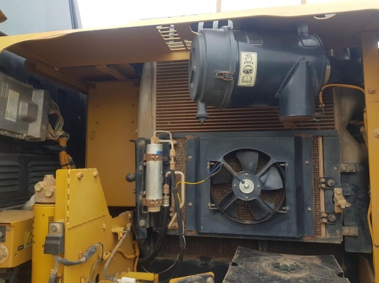 CAT315D เอกสารอินวอย์ 8,604ชม. ไฟฟ้าครบ ราคาน่าลอง 1,300,000บาท สนใจโทร081-989-1989 หรั่งครับ