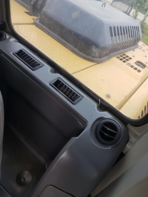 CAT315D เอกสารอินวอย์ 8,604ชม. ไฟฟ้าครบ ราคาน่าลอง 1,300,000บาท สนใจโทร081-989-1989 หรั่งครับ