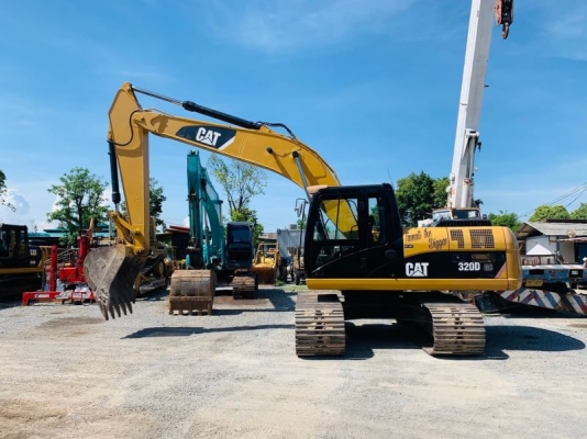 ขายดาวน์ 750,000 CAT320DGC ผ่อน48,150x48=2,311,200 รวม3,061,200ไมล์3,544ชม.