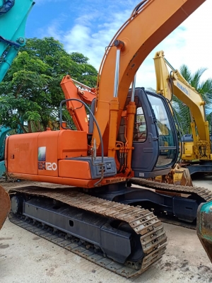 ขายจ้า..HITACHI EX120-5 เก่านอกแท้  เดิมๆๆ  มีลายแย๊ก ใช้งานมา 7,xxx ชั่วโมง  สภาพสวย พร้อมใช้ โทร 089-3818694 จ๊อย