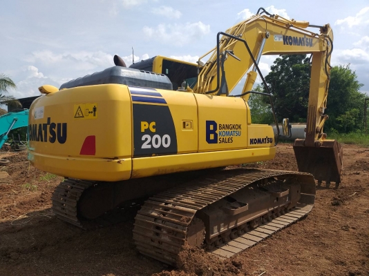 ขาย KOMATSU 200-8MP