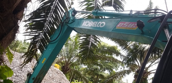 ขายดาวน์แบคโฮ MOBELCO SK140LC-8 YP09-T 2784ชั่วโมง สนใจโทร 081-970-1072