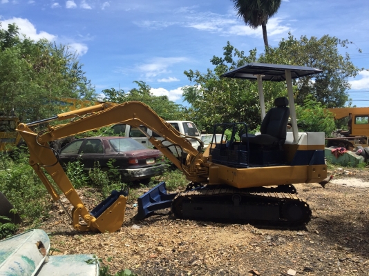 ปิดการขาย!!Komatsu PC20-6 แถมหางลากสเปคกรมทาง สภาพสวย พร้อมใช้งาน