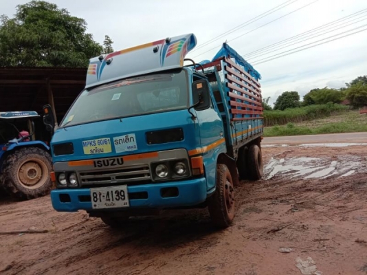 ISUZU 110