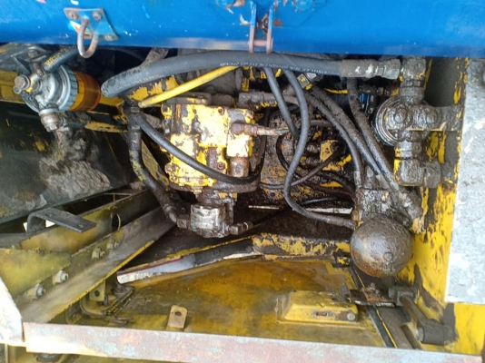 ขายจ้า..KOBELCO SK120-1 มาร์คทรี เก่าใน  ปั๊มดี  เครื่องดี  ไฟฟ้าครบ  เอกสารเล่มทะเบียน  สภาพสวย พร้อมใช้  โทร 089-3818694  จ๊อย