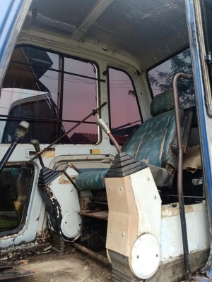 ขายจ้า..KOBELCO SK120-1 มาร์คทรี เก่าใน  ปั๊มดี  เครื่องดี  ไฟฟ้าครบ  เอกสารเล่มทะเบียน  สภาพสวย พร้อมใช้  โทร 089-3818694  จ๊อย